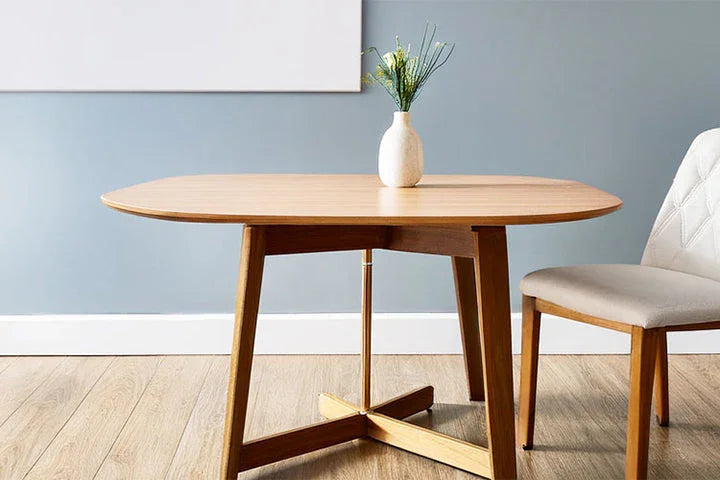 理想のテーブルの高さは?椅子とテーブルの高さの関係を詳しく解説