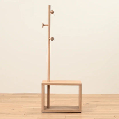 クヴィストベンチハンガー