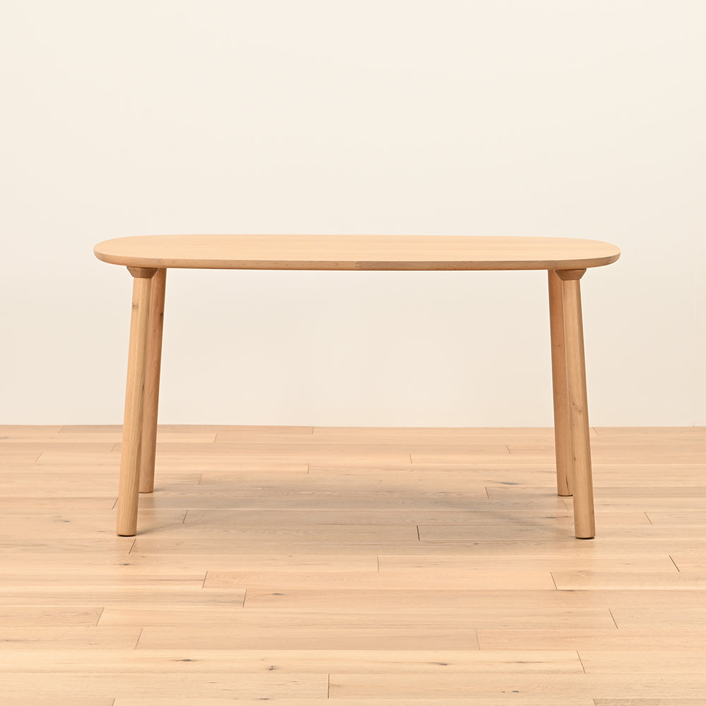 ホッカ ダイニングテーブル（135cm）