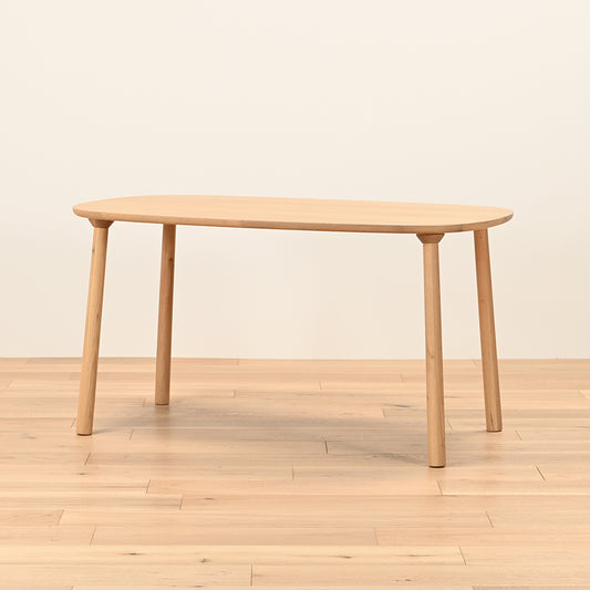 ホッカ ダイニングテーブル（135cm）